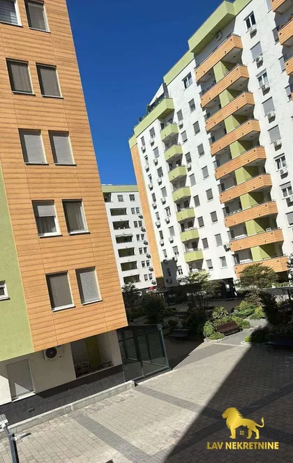KRALJEVIĆA MARKA | 4zida.rs