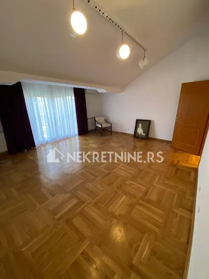 Aleksandra Tirnanića Tirketa | 4zida.rs