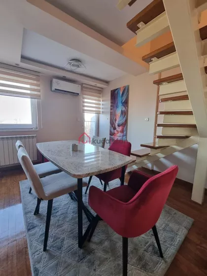 Labudovo Brdo | 4zida.rs