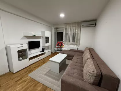 Novosadskog Sajma | 4zida.rs