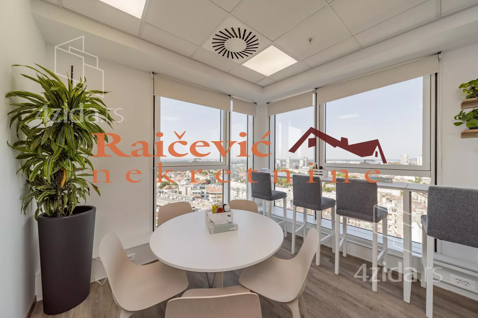 Poslovni prostor | 4zida