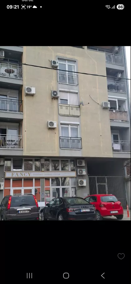 Luke Sučića 17 | 4zida.rs