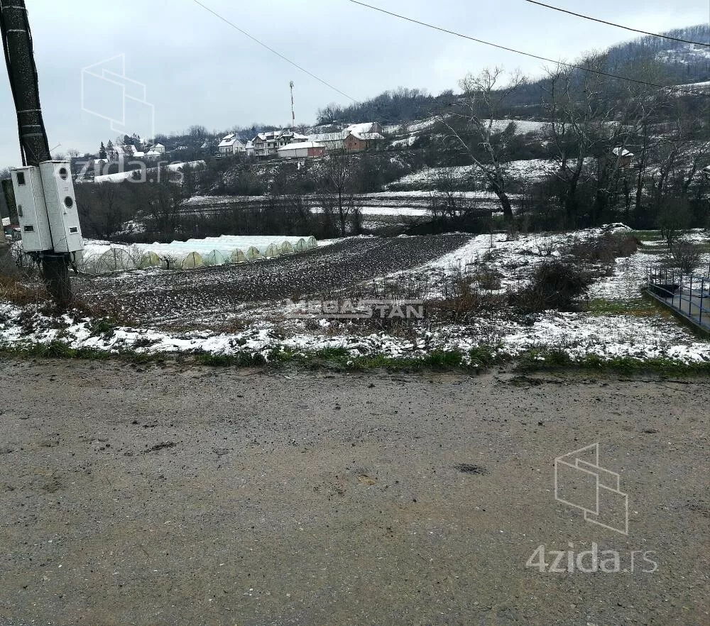 Građevinsko zemljište | 4zida