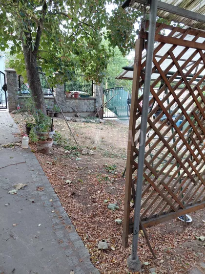 Banovo Brdo | 4zida.rs