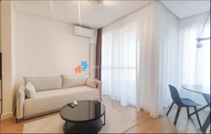 Vukov Spomenik | 4zida.rs