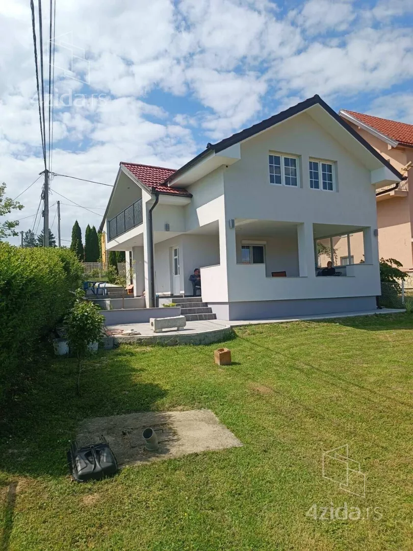 2-etažna kuća | 4zida