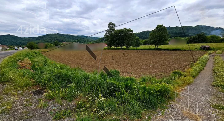 Poljoprivredno zemljište | 4zida