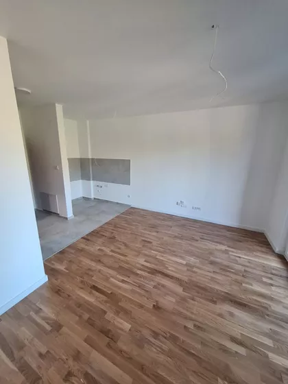 Radijalac | 4zida.rs