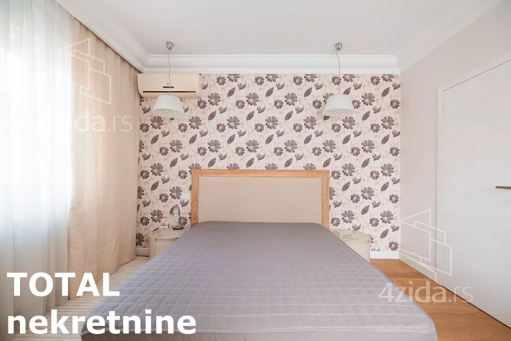 Šestosoban stan | 4zida