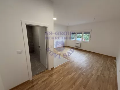 Veternička Rampa | 4zida.rs