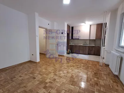 Momčila Tapavice | 4zida.rs