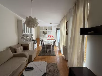 Zmaj Jovina | 4zida.rs