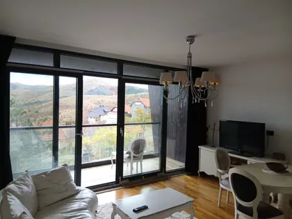 Jedinog Bora | 4zida.rs