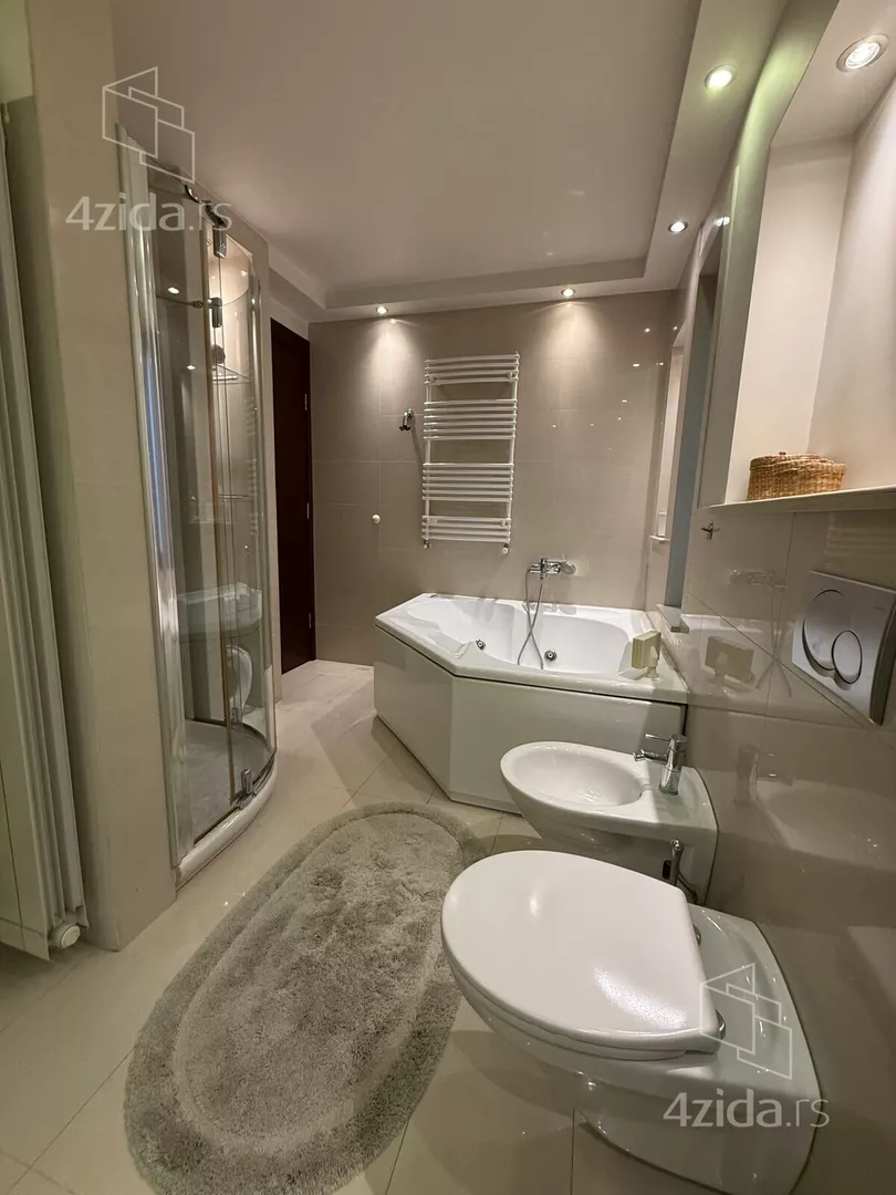 4-etažna kuća | 4zida