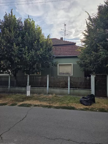 Kertvaroš | 4zida.rs