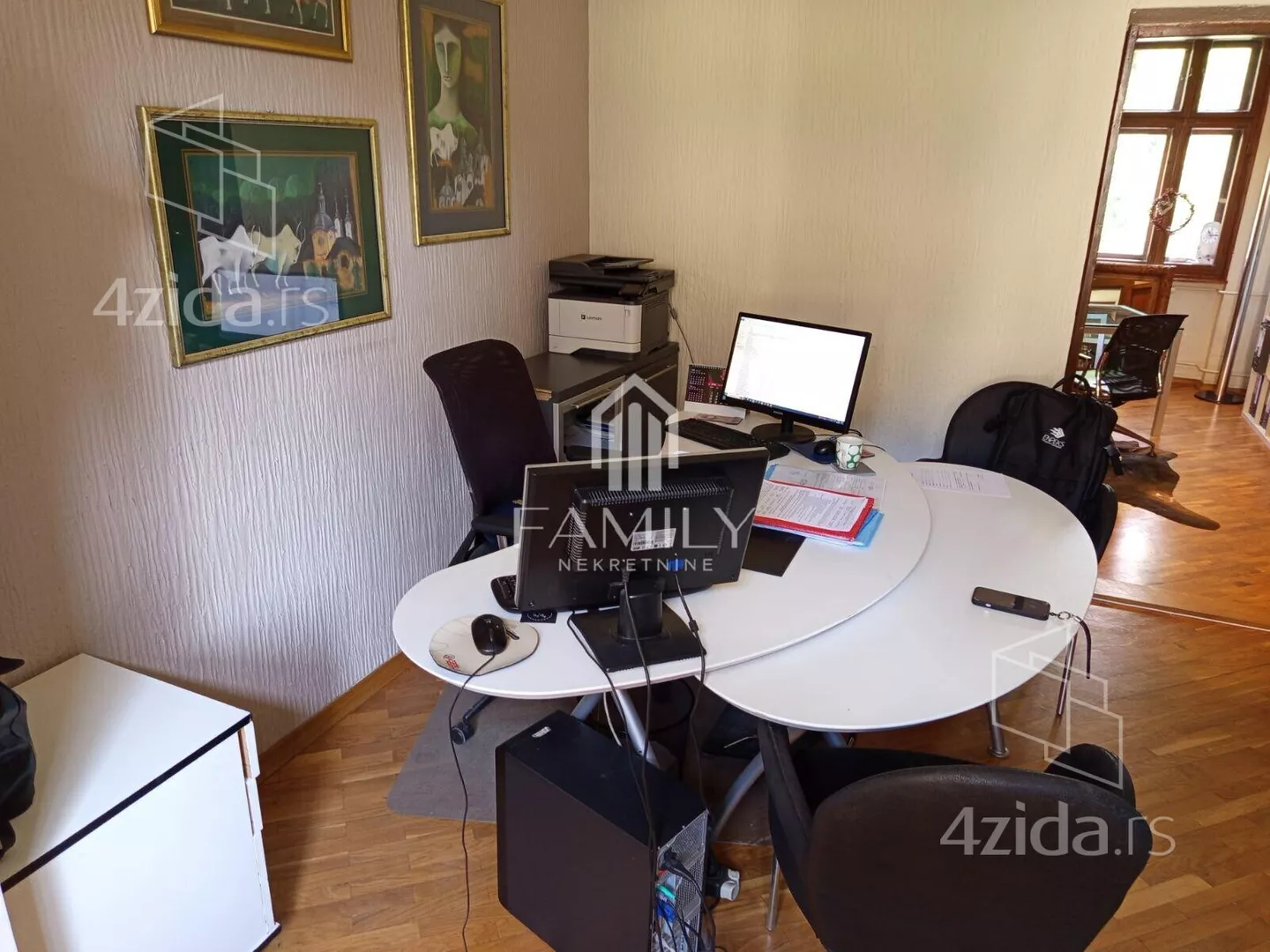 Poslovni prostor | 4zida