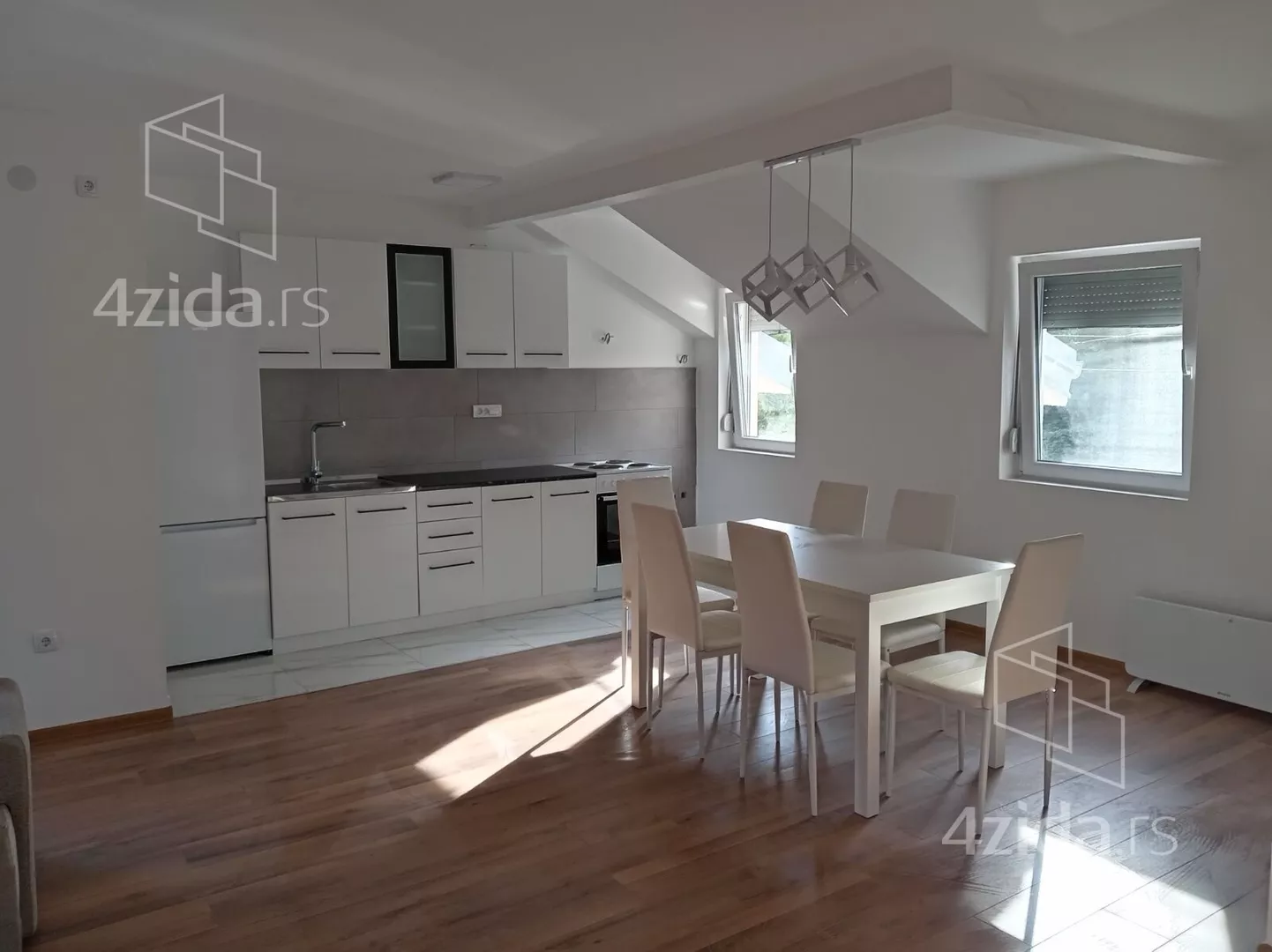 3-etažna kuća | 4zida