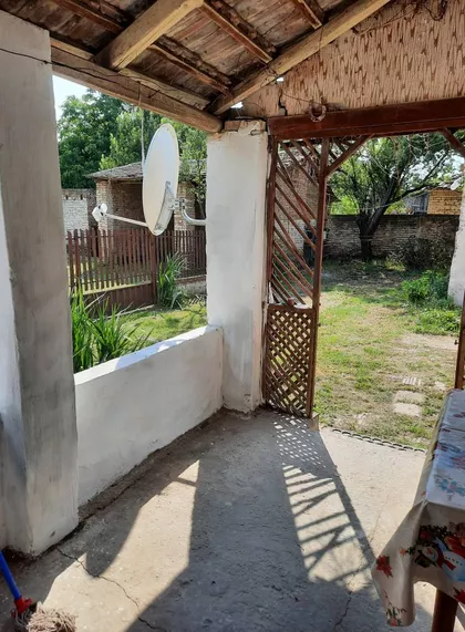 Samoš | 4zida.rs