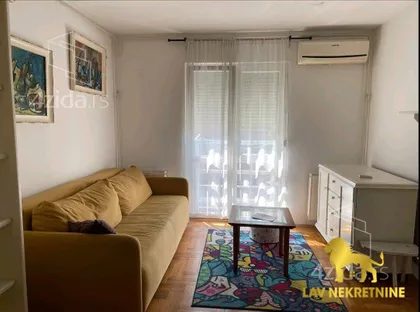 LUKIJANA MUŠICKOG | 4zida.rs