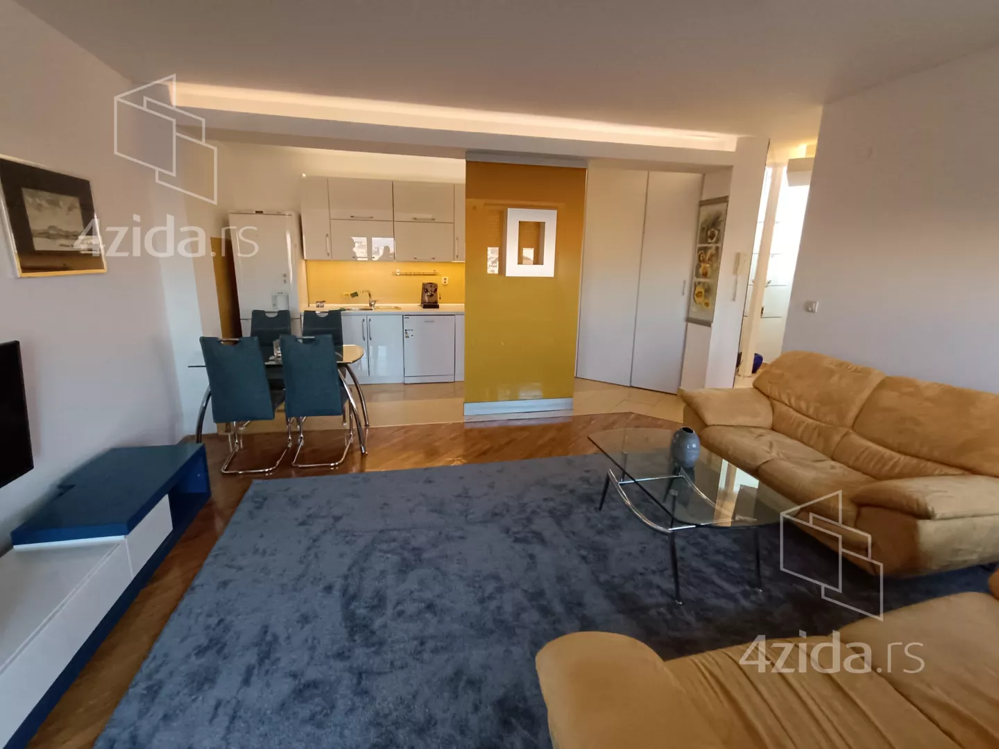 Dvoiposoban stan | 4zida