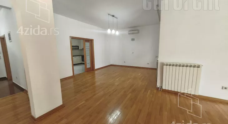 4-etažna kuća | 4zida