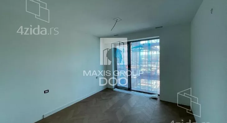 Četvoroiposoban stan | 4zida