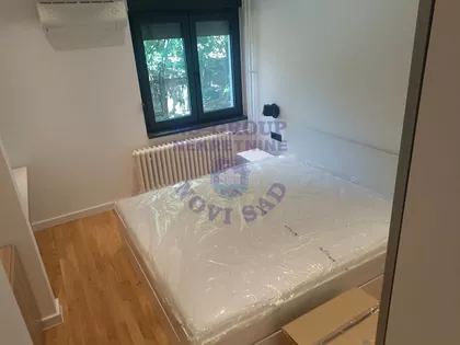 Železnička stanica | 4zida.rs