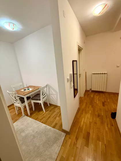 Mirosavljeva 5 | 4zida.rs