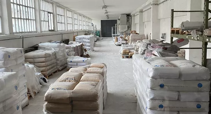 Poslovna zgrada | 4zida