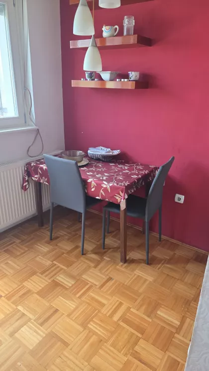 Cara Dušana | 4zida.rs