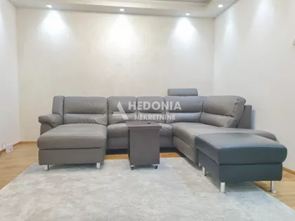 Bulevar Maršala Tolbuhina | 4zida.rs