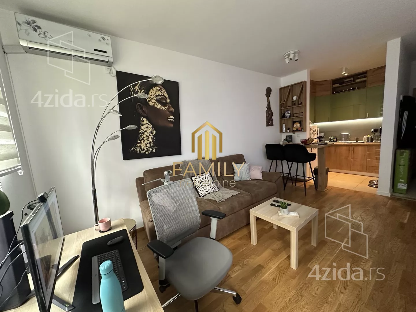 Jednoiposoban stan | 4zida