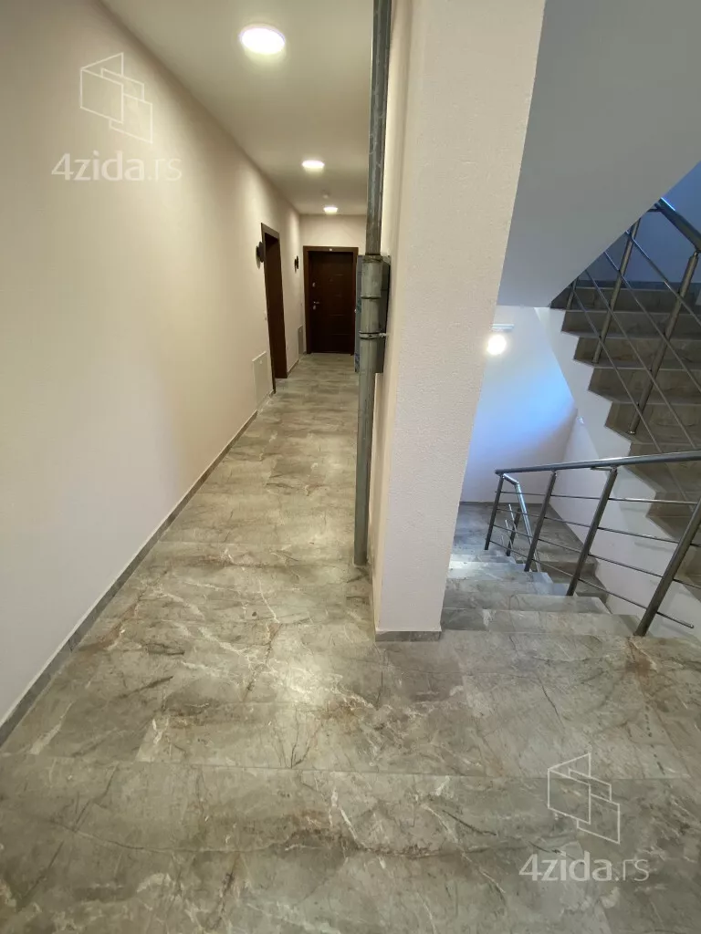 Osmosoban stan | 4zida