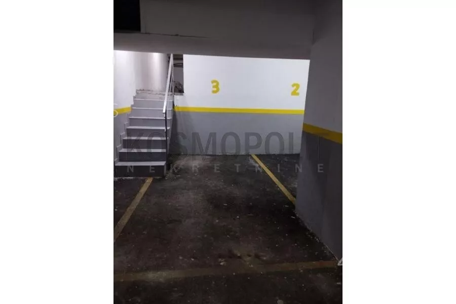 Garaža | 4zida