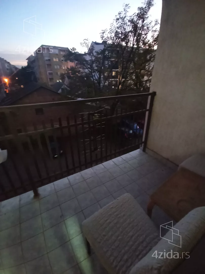 Garsonjera | 4zida