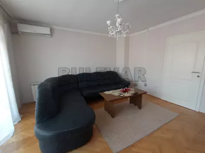 Sarajevska | 4zida.rs