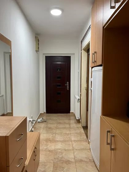 Okolne lokacije | 4zida.rs
