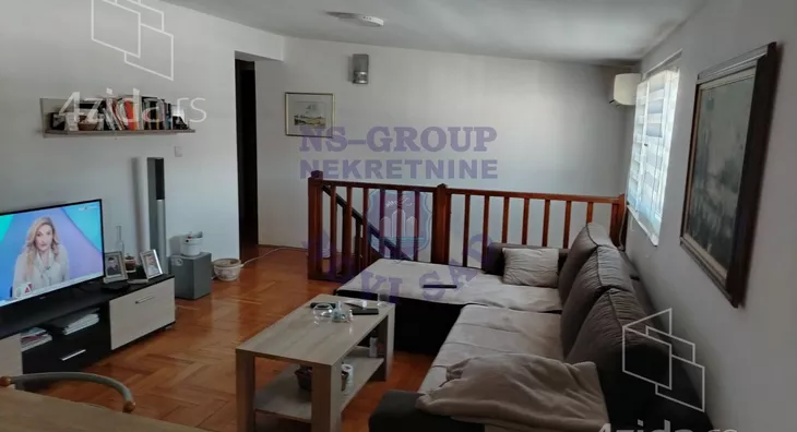 Petosoban stan | 4zida