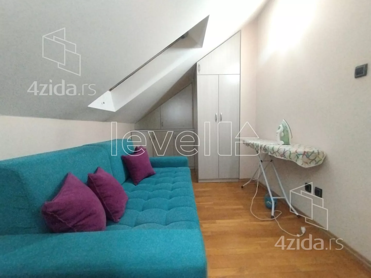 Petosoban stan | 4zida