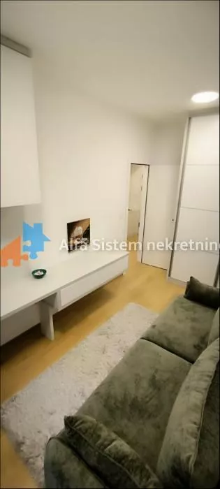 Banovo Brdo | 4zida.rs