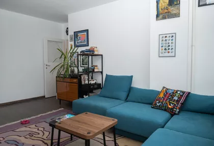 Karađorđev Trg | 4zida.rs