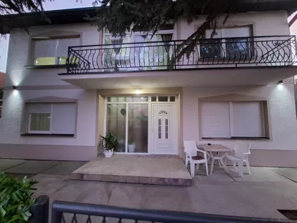 Mali Radanovac | 4zida.rs