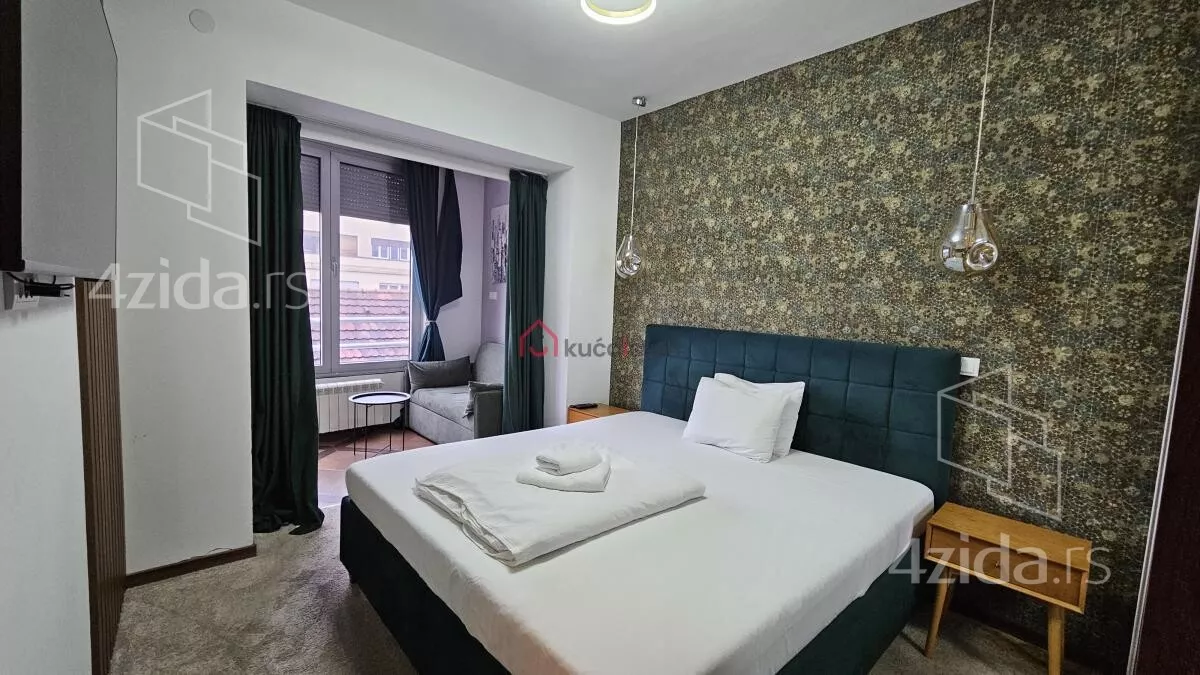 Petosoban stan | 4zida