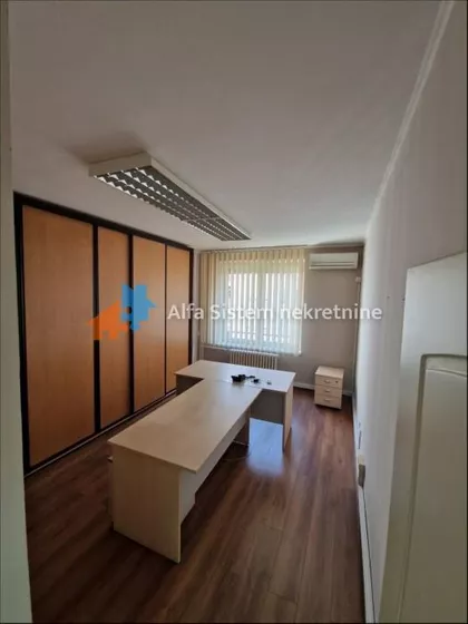 Blok 12 - YUBC | 4zida.rs