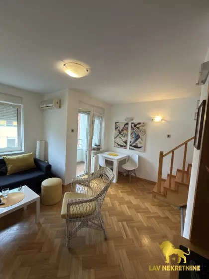 GOGOLJEVA | 4zida.rs