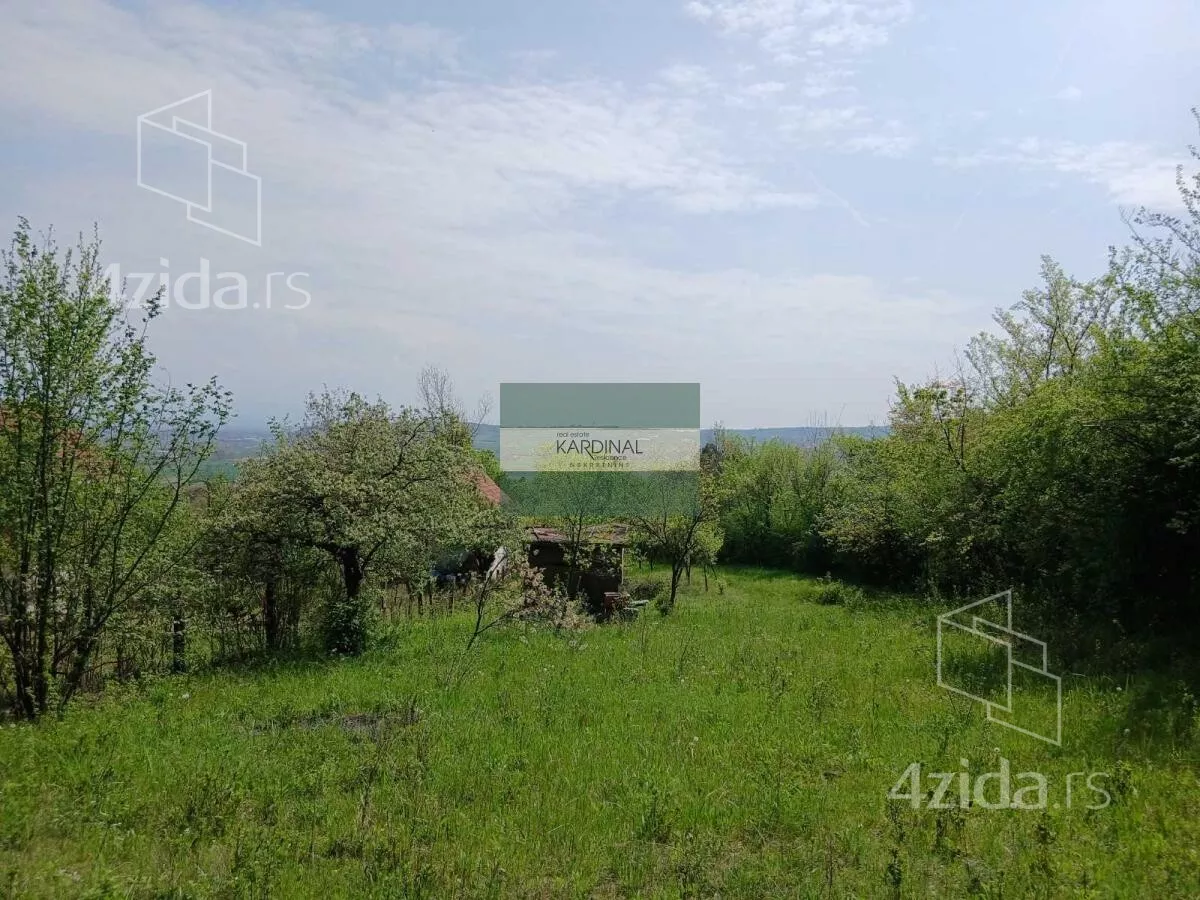 Plac | 4zida