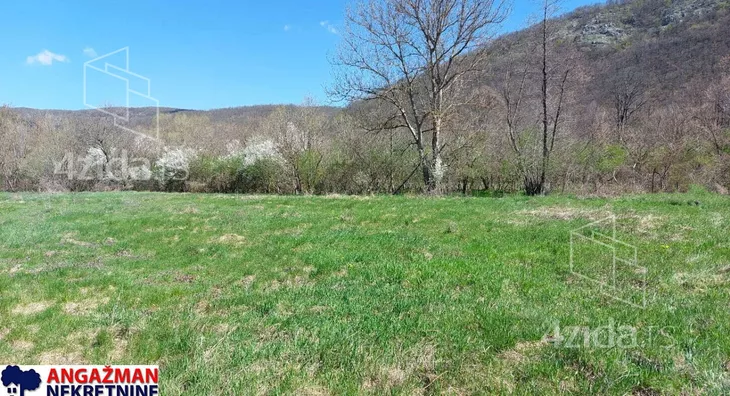 Poljoprivredno zemljište | 4zida