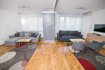 Kralja Petra | 4zida.rs