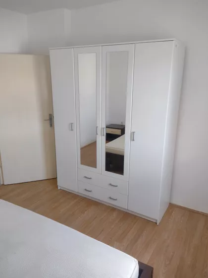 Potiska 3 | 4zida.rs