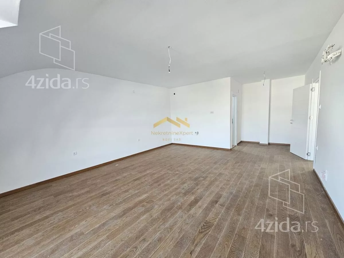 Šestosoban stan | 4zida